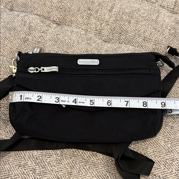 Baggallini crossbody bag - Picture 5 of 6